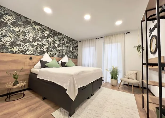 *75Qm* Stilvolle Wohnung + Waermekabine+Netflix