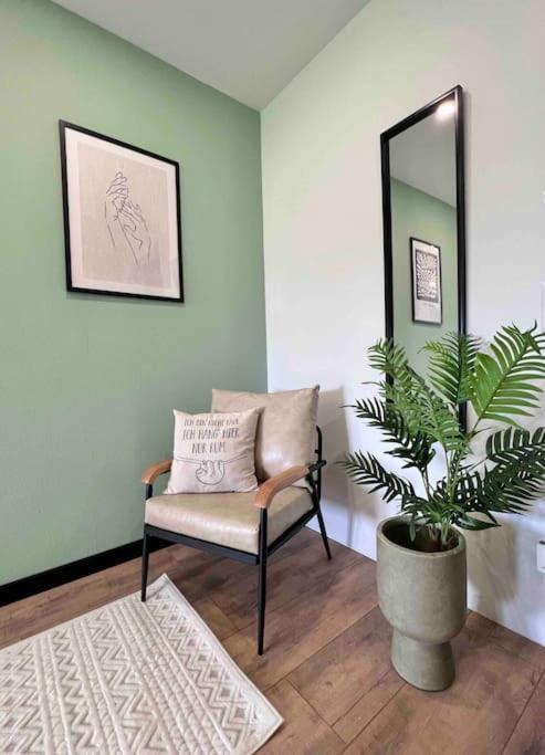 *75qm* Stilvolle + Waermekabine+netflix Apartment *